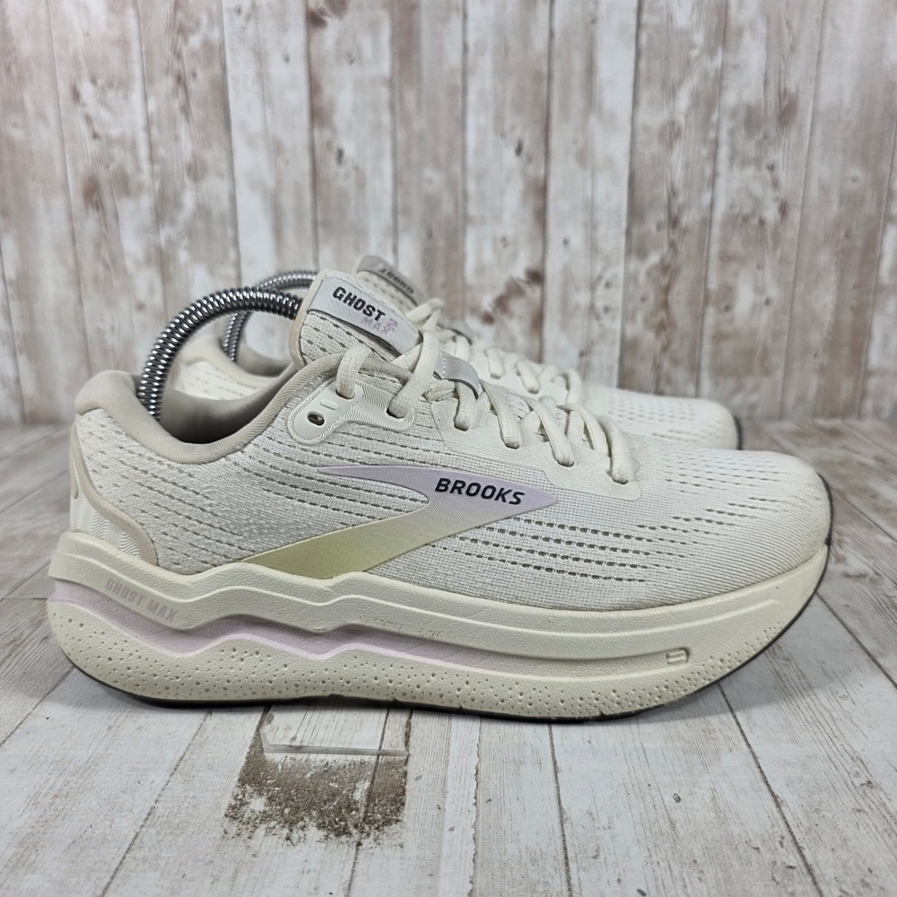 Brooks Ghost Max Womens Running Shoes Cream Pink 1204201B160 Size 9 B Medium